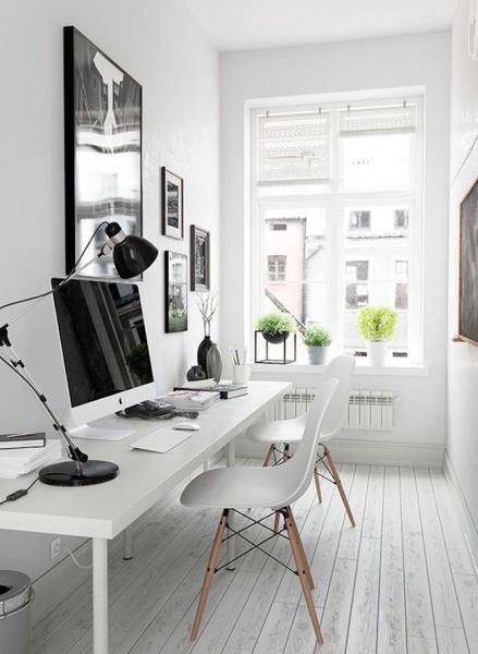 Minimalist Home Office Decor