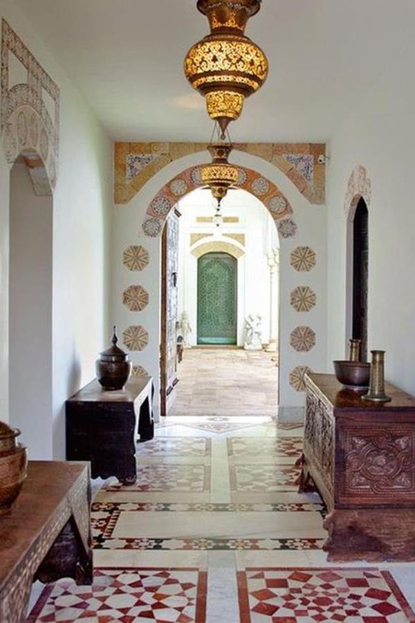 Gorgeous Moroccan hallway