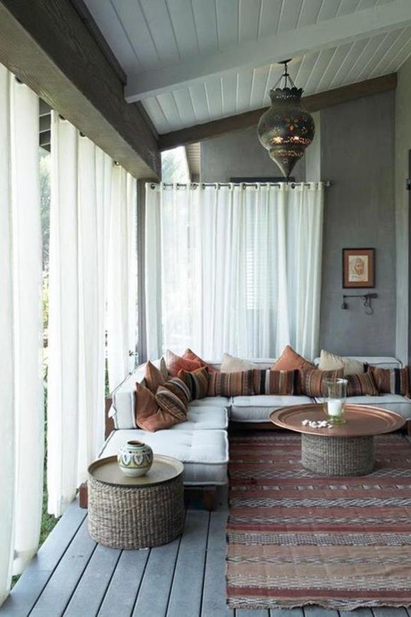 Patio inspired by moroccan style in warm earth hues